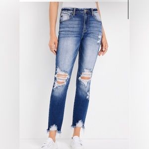 KanCan Straight High Rise Ripped Jean